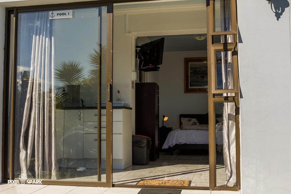Tyday Accommodation Порт Елизабет Екстериор снимка