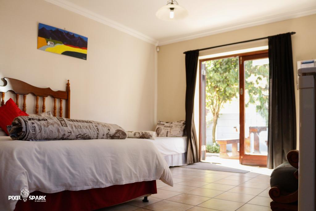 Tyday Accommodation Порт Елизабет Екстериор снимка