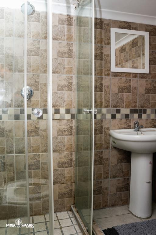 Tyday Accommodation Порт Елизабет Екстериор снимка