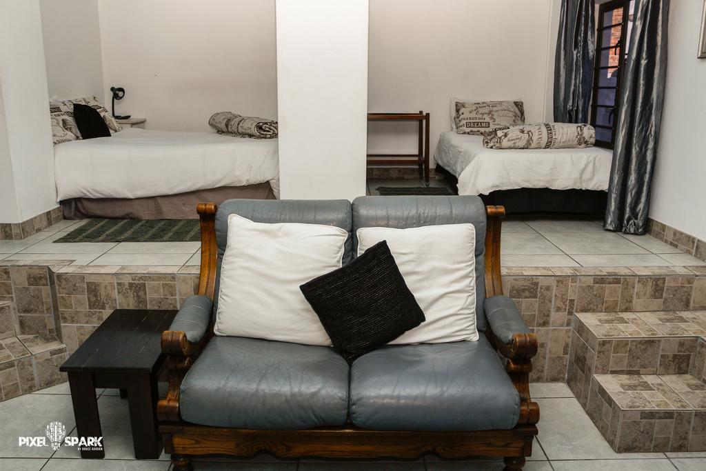 Tyday Accommodation Порт Елизабет Екстериор снимка