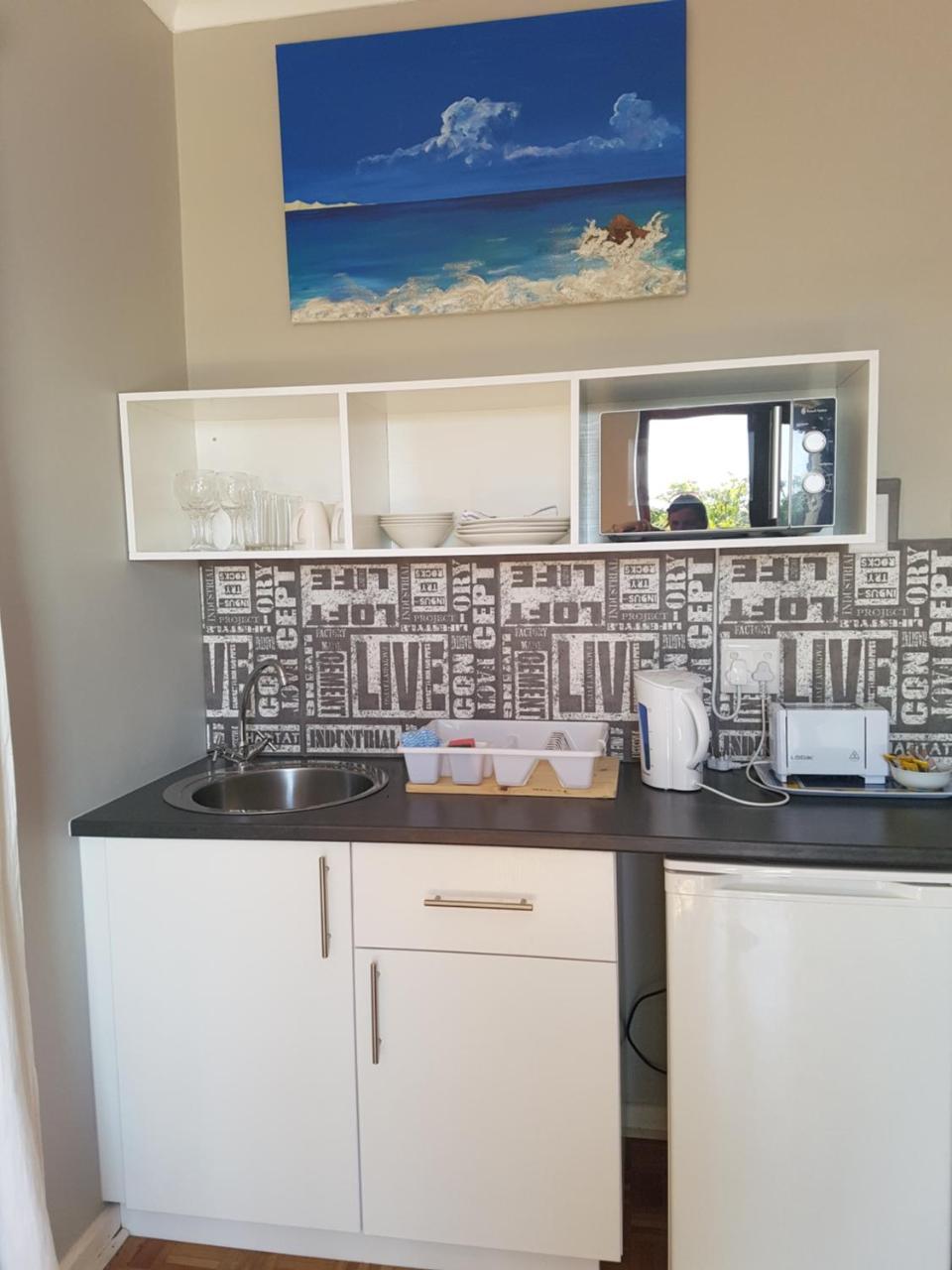 Tyday Accommodation Порт Елизабет Екстериор снимка